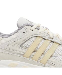 Alternative view of adidas Response CL Crystal White GZ1562 Nicesnk