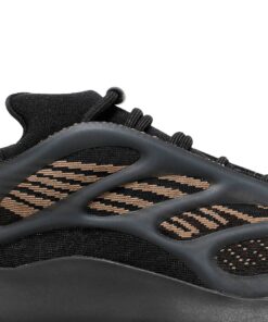 Alternative view of adidas Yeezy 700 V3 'Clay Brown' GY0189