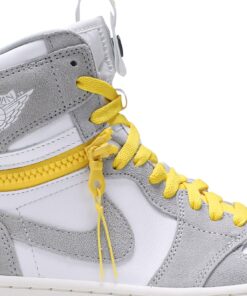 Alternative view of Air Jordan 1 High Switch Light Smoke Grey CW6576-100 Nicesnk