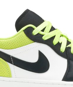 Alternative view of Air Jordan 1 Low Cyber CK3022-003 Nicesnk