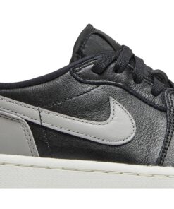 Alternative view of Air Jordan 1 Low Golf Shadow DD9315-001 Nicesnk