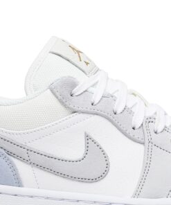 Alternative view of Air Jordan 1 Low 'Paris' CV3043-100