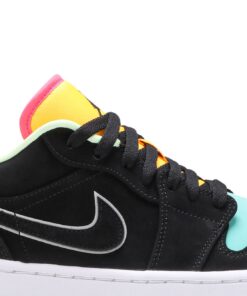 Alternative view of Air Jordan 1 Low SE Aurora Green CK3022-013 Nicesnk