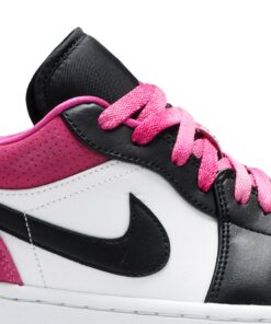 Alternative view of Air Jordan 1 Low SE 'Fuchsia' CK3022-005