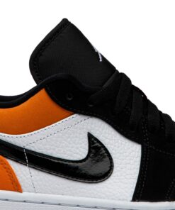 Alternative view of Air Jordan 1 Low Shattered Backboard 553558-128 Nicesnk