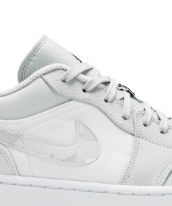 Alternative view of Air Jordan 1 Low White Camo DC9036-100 Nicesnk