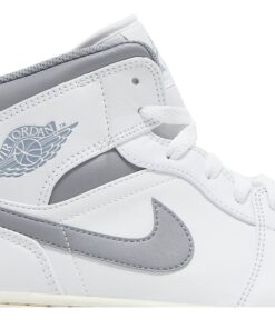 Alternative view of Air Jordan 1 Mid Neutral Grey 554724-135 Nicesnk
