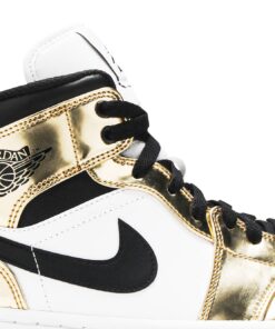 Alternative view of Air Jordan 1 Mid SE 'Metallic Gold' DC1419-700