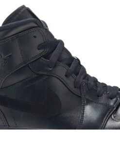 Alternative view of Air Jordan 1 Mid 'Triple Black' 554724-090