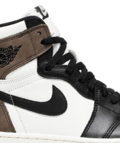 Alternative view of Air Jordan 1 Retro High OG Dark Mocha 555088-105 Nicesnk