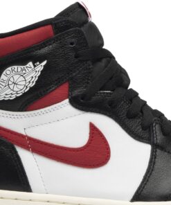 Alternative view of Air Jordan 1 Retro High OG 'Gym Red' 555088-061