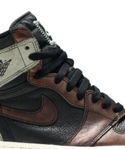 Alternative view of Air Jordan 1 Retro High OG 'Patina' 555088-033