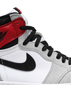 Alternative view of Air Jordan 1 Retro High OG Smoke Grey 555088-126 Nicesnk