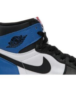 Alternative view of Air Jordan 1 Retro High OG Top 3 555088-026 Nicesnk