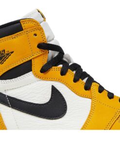 Alternative view of Air Jordan 1 Retro High OG 'Yellow Ochre' DZ5485-701
