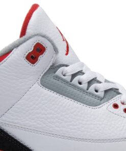 Alternative view of Air Jordan 3 Retro 'Fire Red' 2013 [also worn by Zayn] 136064-120