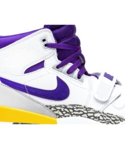 Alternative view of Air Jordan Legacy 312 'Lakers' AV3922-157