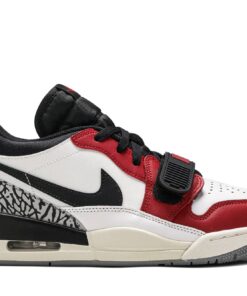 Air Jordan Legacy 312 Low 'Chicago' CD7069-106