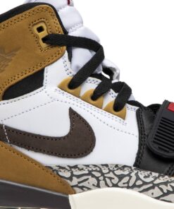 Alternative view of Air Jordan Legacy 312 'Rookie of the Year' AV3922-102