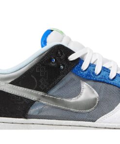 Alternative view of CLOT x Nike Dunk Low SP Multi-Color FN0316-999 Nicesnk