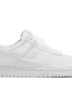 Dover Street Market x Nike Dunk Low 'Triple White' DH2686-100
