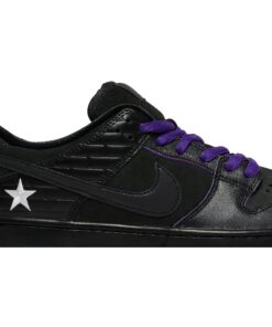 Alternative view of Familia x Nike SB Dunk Low Pro QS First Avenue DJ1159-001 Nicesnk