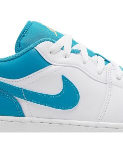Alternative view of (Grade School) Air Jordan 1 Low 'Aquatone' 553560-174