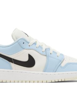 (Grade School) Air Jordan 1 Low 'Ice Blue' 554723-401