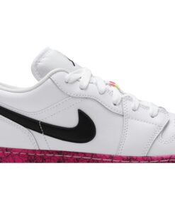 Alternative view of (Grade School) Air Jordan 1 Low 'Multi-Color' CV9548-100