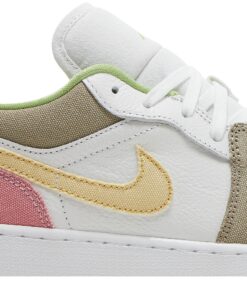 Alternative view of (Grade School) Air Jordan 1 Low 'Multicolor' DJ0341-100