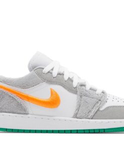 (Grade School) Air Jordan 1 Low 'Rabbit' DZ6333-083