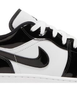 Alternative view of (Grade School) Air Jordan 1 Low SE 'Concord' DV1333-100