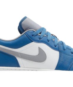 Alternative view of (Grade School) Air Jordan 1 Low 'True Blue Cement' 553560-412