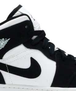 Alternative view of (Grade School) Air Jordan 1 Mid SE Glow in the Dark Panda BQ6931-103 Nicesnk