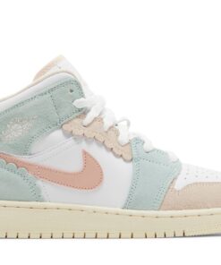 (Grade School) Air Jordan 1 Mid SE Pink Oxford DZ5361-100 Nicesnk