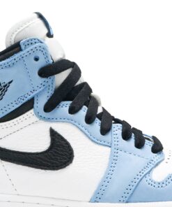 Alternative view of (Grade School) Air Jordan 1 Retro High OG 'University Blue' 575441-134