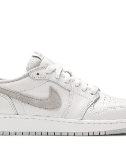 (Grade School) Air Jordan 1 Retro Low OG Neutral Grey 2021 CZ0858-100 Nicesnk