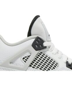 Alternative view of (Grade School) Air Jordan 4 Retro 'Military Black' 408452-111