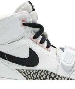 Alternative view of (Grade School) Air Jordan Legacy 312 'White Black Pink Foam' AT4040-106