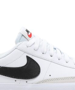 Alternative view of (Grade School) Nike Blazer Low '77 'The World Is Your Playground' DJ5201-106
