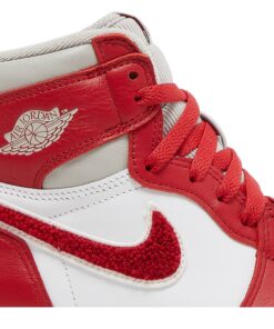 Alternative view of Jordan 1 High OG 'Chenille' DJ4891-061