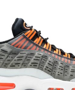 Alternative view of Kim Jones x Nike Air Max 95 'Total Orange' DD1871-001