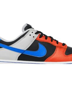 Alternative view of NBA x Nike Dunk Low EMB '75th Anniversary Knicks' DD3363-002