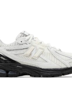 New Balance 1906R Comme des Garcons Homme White M1906RCO Nicesnk