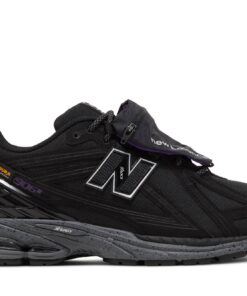 New Balance 1906R Cordura Pouch - Black M1906ROC Nicesnk