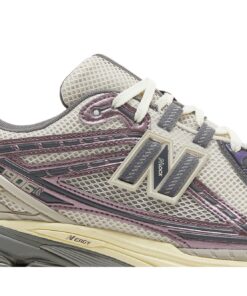 Alternative view of New Balance 1906R Licorice M1906RRA Nicesnk