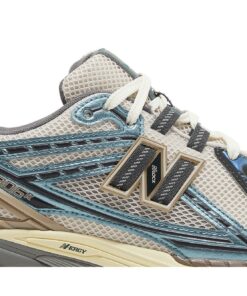 Alternative view of New Balance 1906R New Spruce M1906RRC Nicesnk