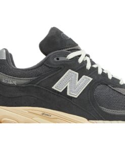 Alternative view of New Balance 2002R Black Dark Grey M2002RHO Nicesnk