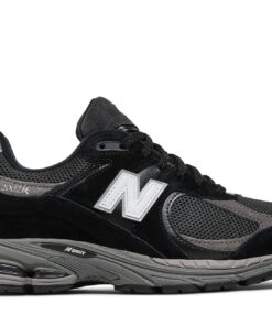 New Balance 2002R 'Black' M2002RR1