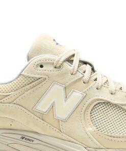 Alternative view of New Balance 2002R Bone ML2002RE Nicesnk